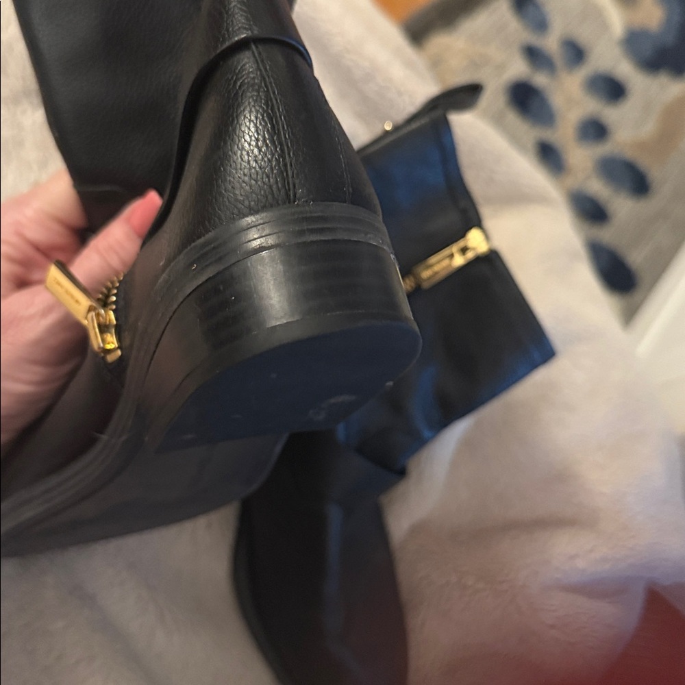 Leather studded moto boots Michael Kors - Picture 5 of 5